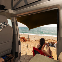 19x9.8 Retractable Vehicle Awning